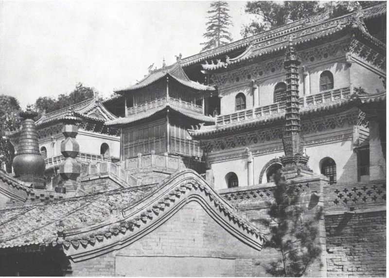 恩斯特·柏石曼1907年所攝顯通寺銅塔、銅殿與無樑殿,《Die Baukunst und religiöse Kultur der Chinesen》